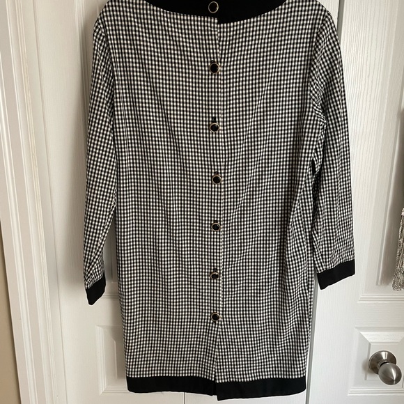 Mini dress - Picture 2 of 6